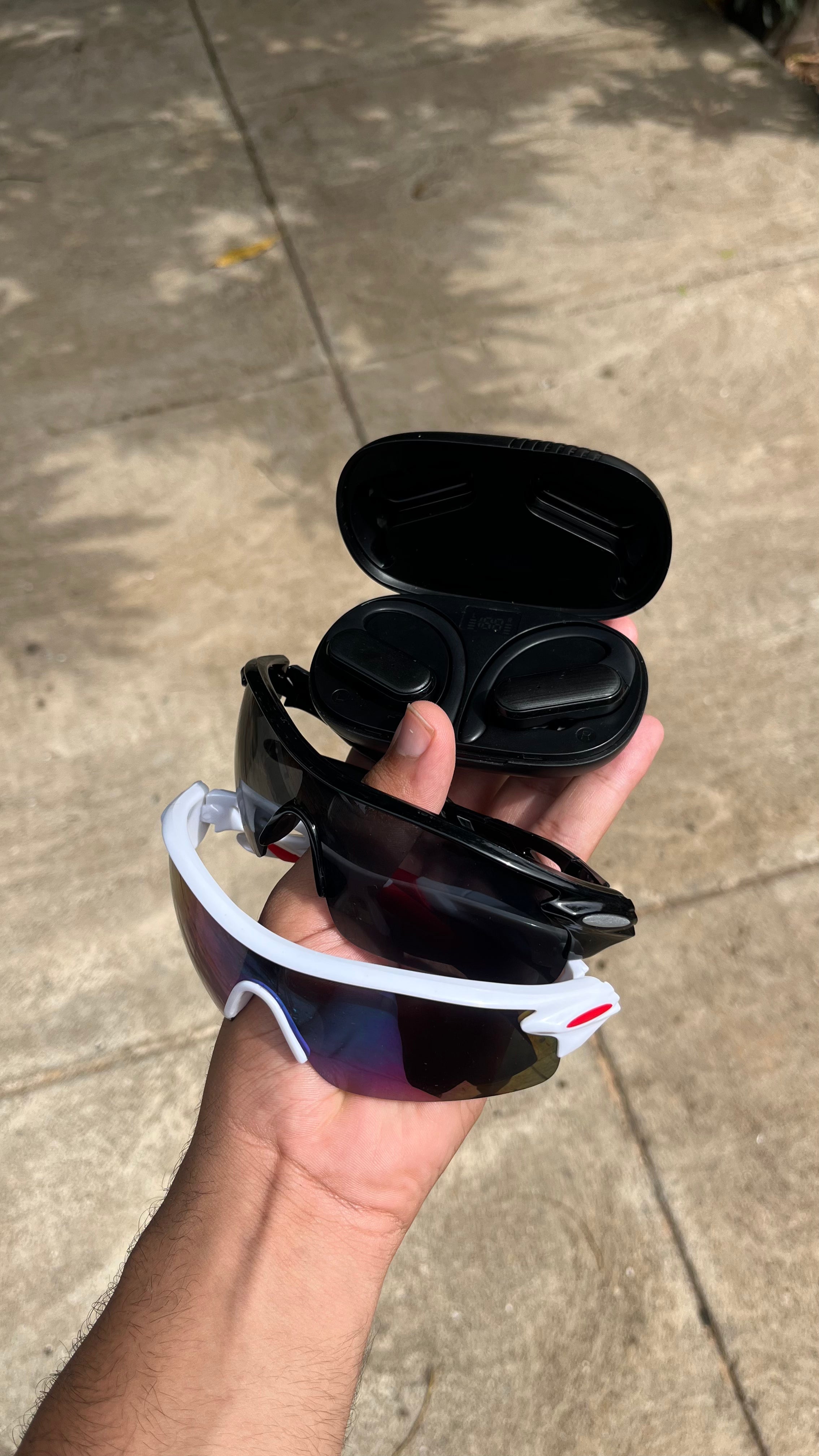 Fone VRIZ Sport (Óculos UV400 + Garrafa dobrável 500ml de brinde)